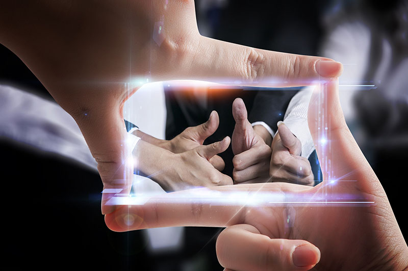 5da565d723be4.jpg 團隊.jpg