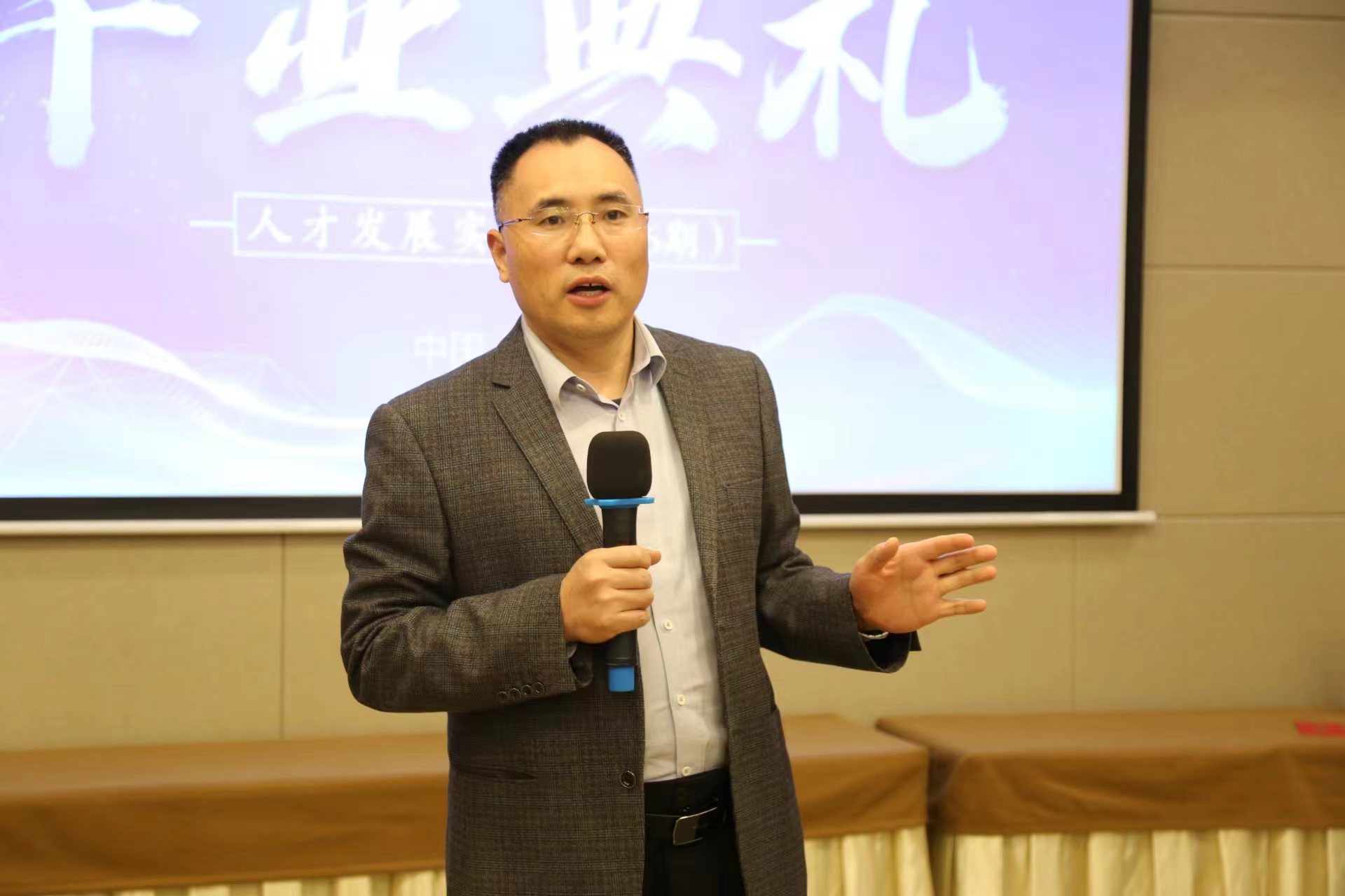 65796ac426a88.jpg 65796ac426a88.jpg